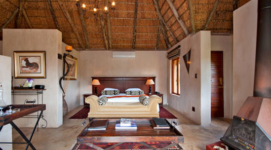 Amakhala Game Reserve - Bukela Lodge