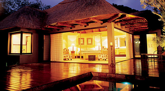 Shamwari Game Reserve - Eagles Crag Lodge